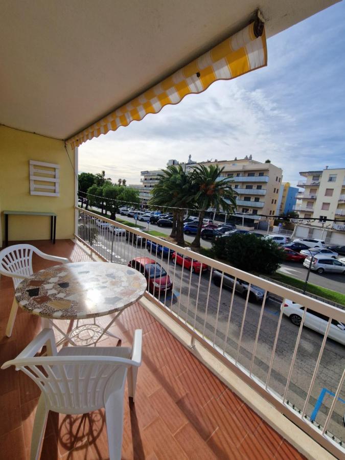 Beach Apartment Regueral Cambrils Exterior foto